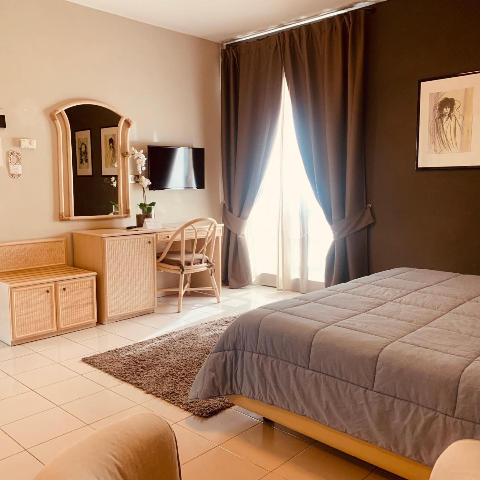 River Park Hotel Ameglia Kültér fotó