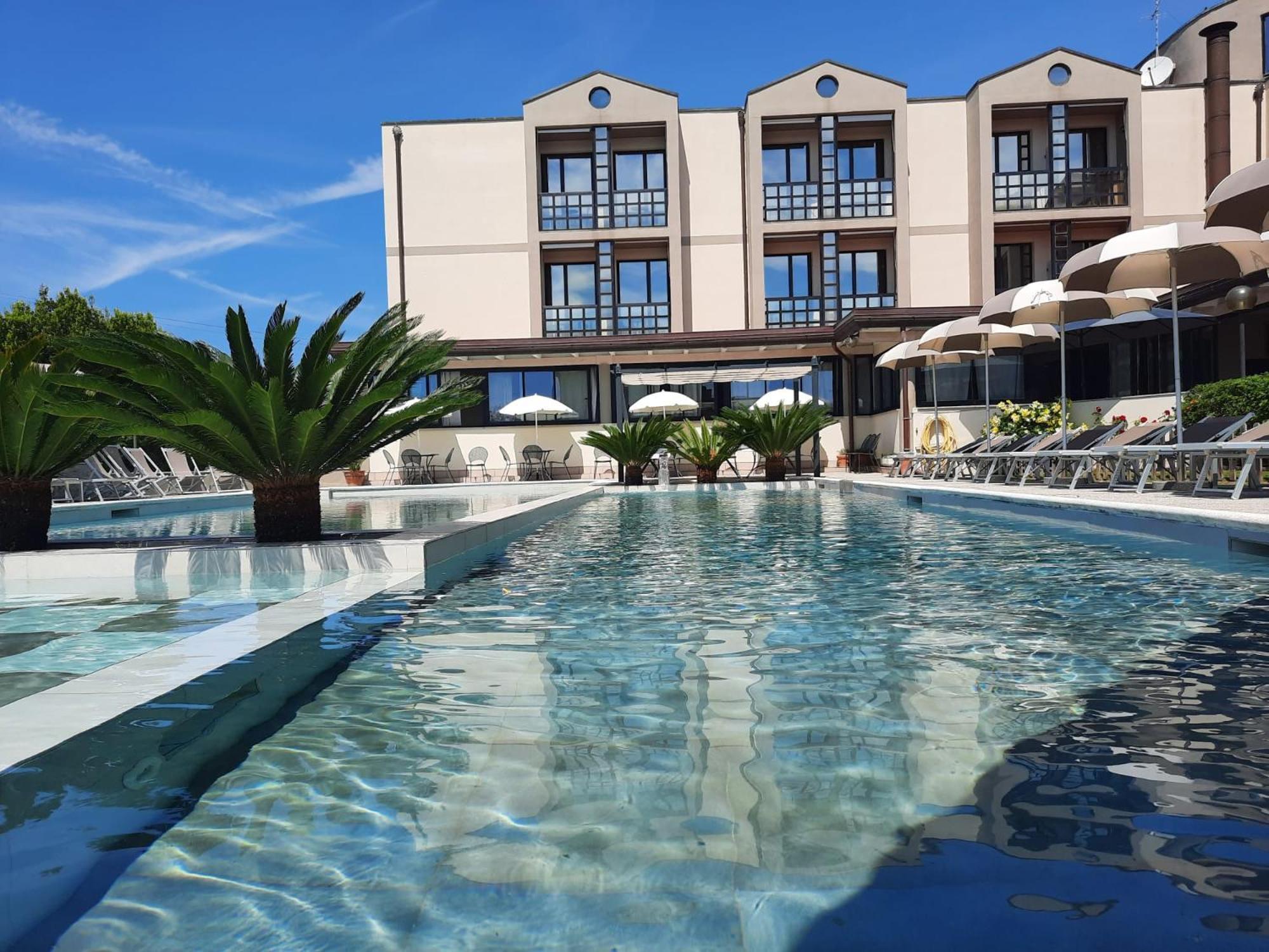 River Park Hotel Ameglia Kültér fotó